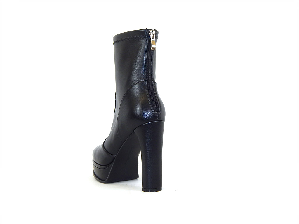 Bottes Pointues Luciano Barachini Cuir Noir Taille 38.5 - Ressemelées - Occasion Bon état